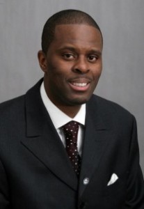 Levelle-Moton-09-210x303